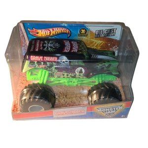 2012 Hot Wheels Monster Jam Grave Digger 4x CHAMPION Model Black Green 1:24 RARE